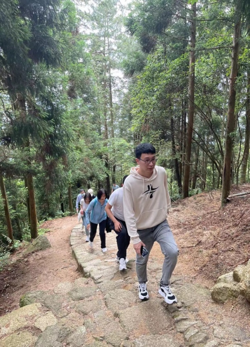 D:\工会宣传\2021井冈山之行\微信图片_20210525161654.jpg D:\工会宣传\2021井冈山之行\微信图片_20210525161654.jpg